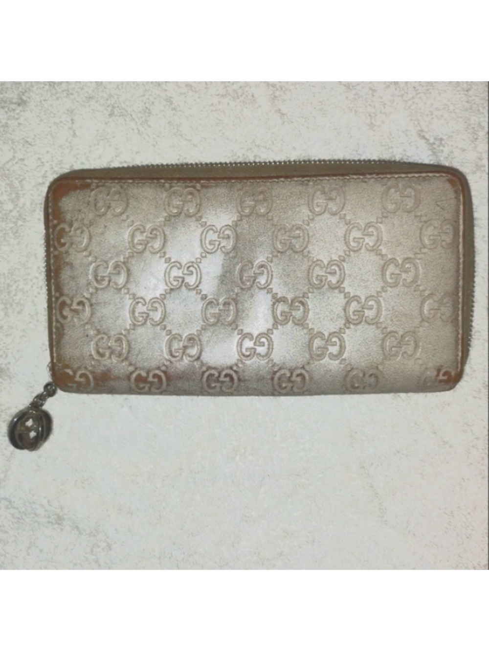 Authentic Gucci Micro Guccissima Zippy Long Wallet Cream Leather VINTAGE